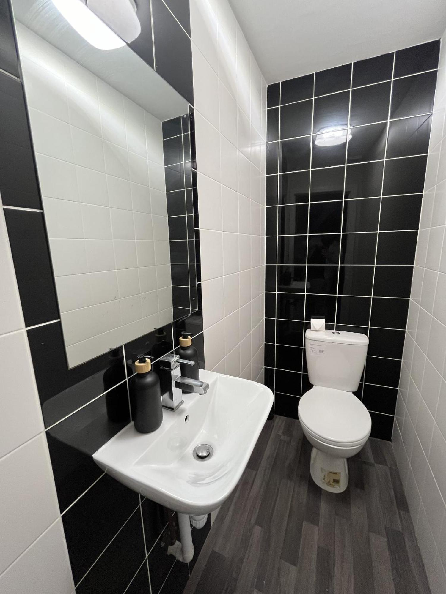 Ak Serviced Blue House * Cardiff